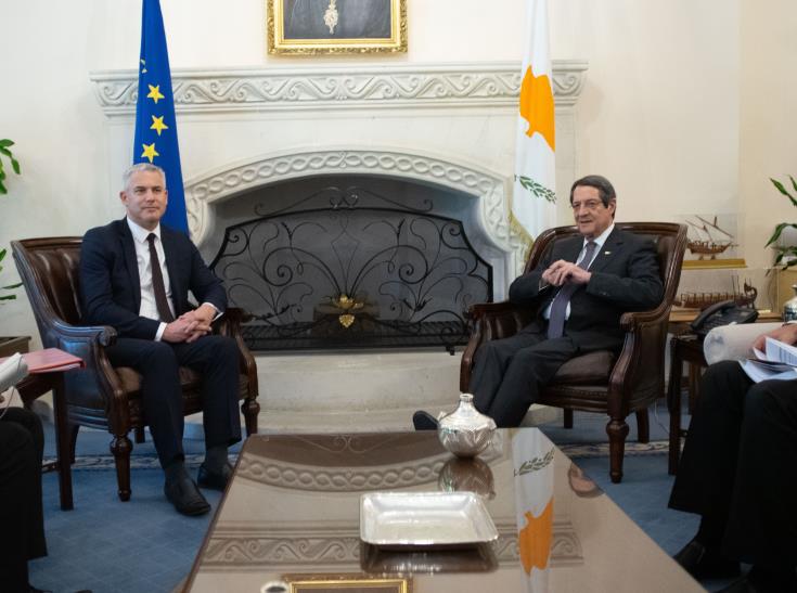 Brexit Minister says Britain appreciates President Anastasiades’ position on leaving with deal