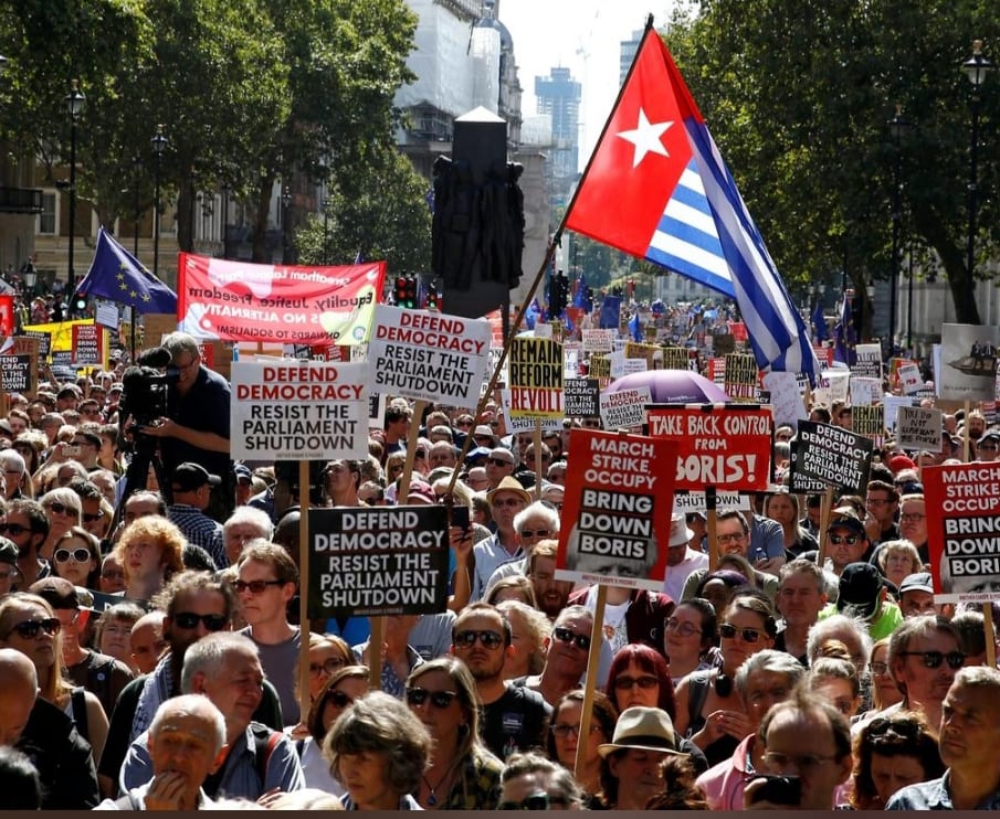 Thousands protest PM Johnson’s move to suspend parliament