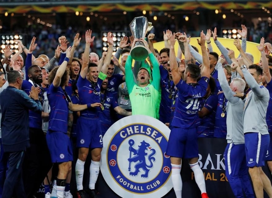 Chelsea thrash Arsenal to win Europa League
