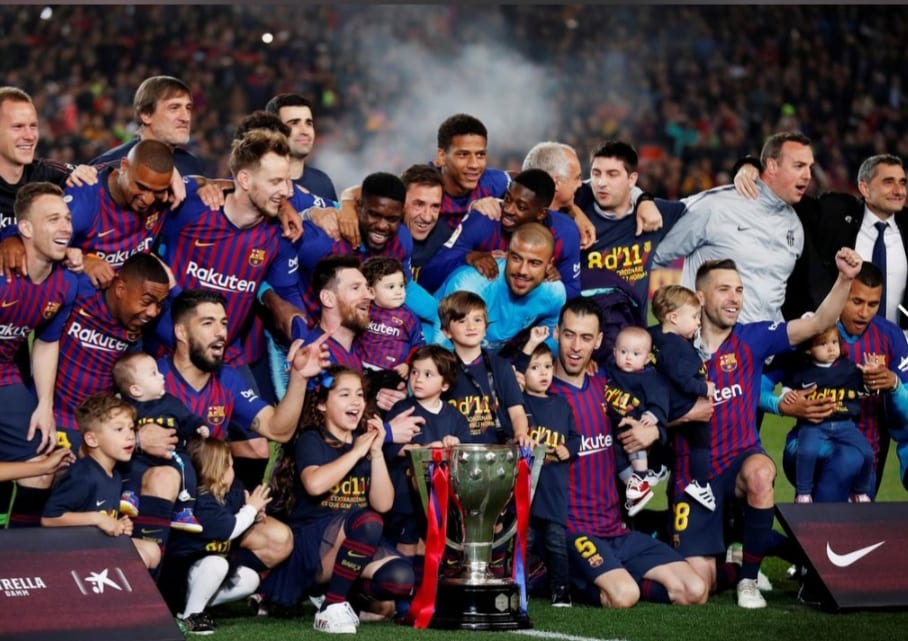 Barcelona win La Liga