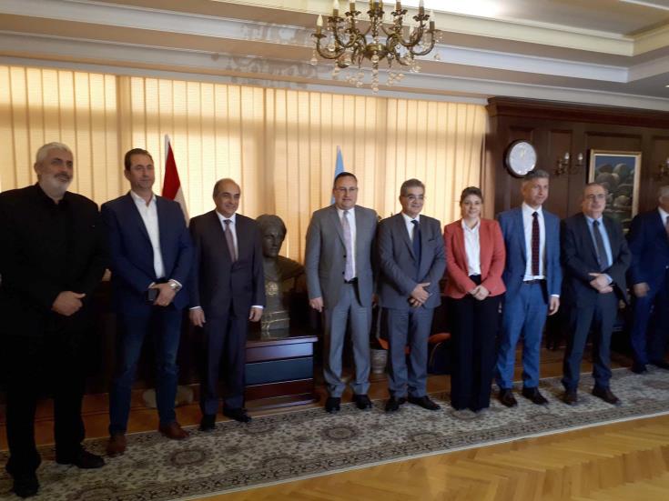 Talks under way for flights between Alexandria and Cyprus at cost of €60