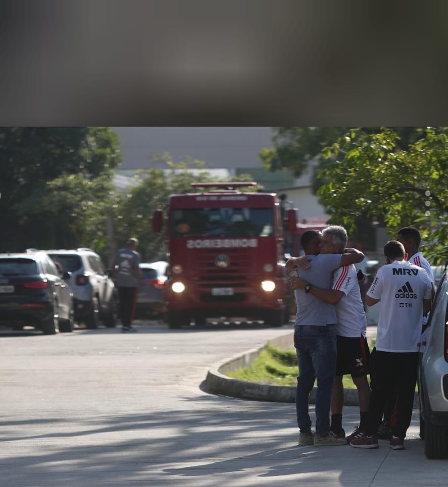 Fire at Flamengo training centre in Rio kills 10 – firefighters