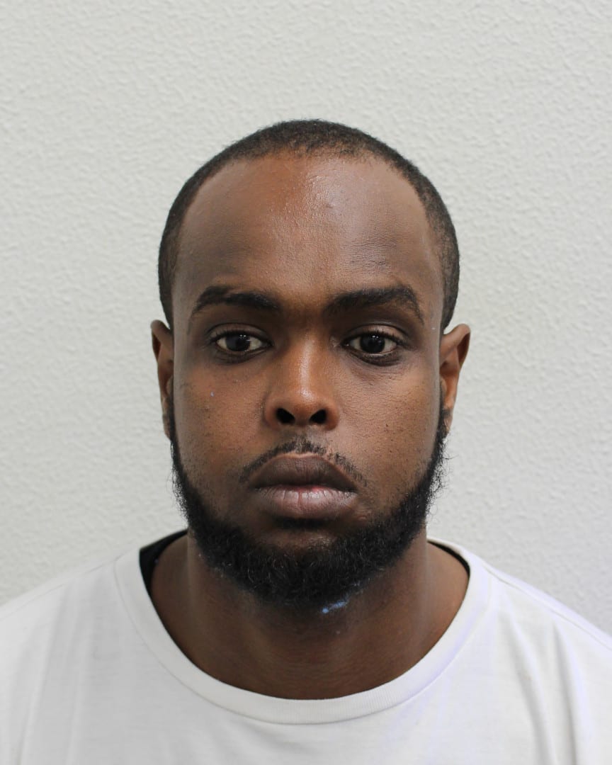 Man who broke police officer’s nose jailed