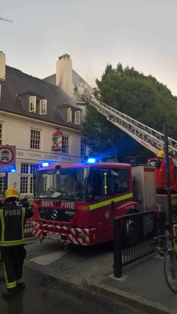 Pub fire in Euston