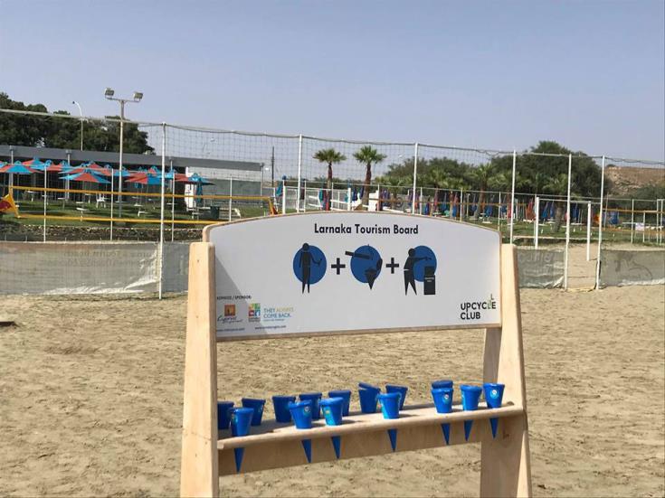 Larnaca beaches equipped with ecological ashtrays for second Summer season