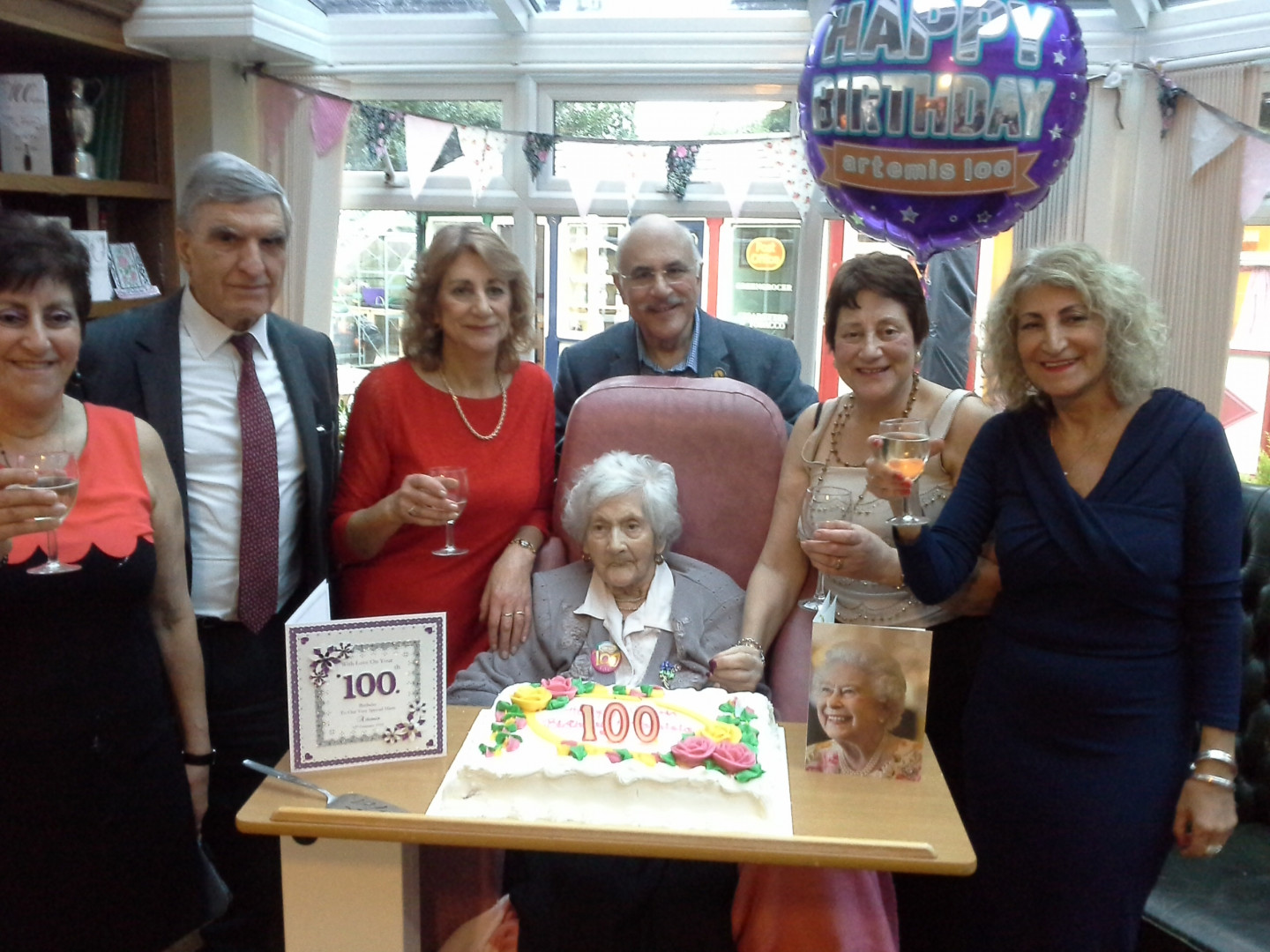 UK Birmingham Cypriot celebrates her 100th birthday