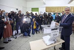 Turkish Cypriots vote in snap election
