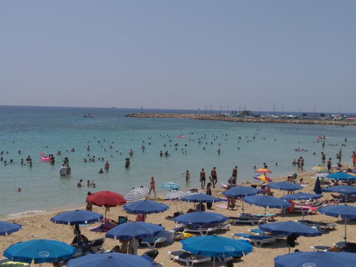 Cyprus: Revenue from tourism increase 8% in August