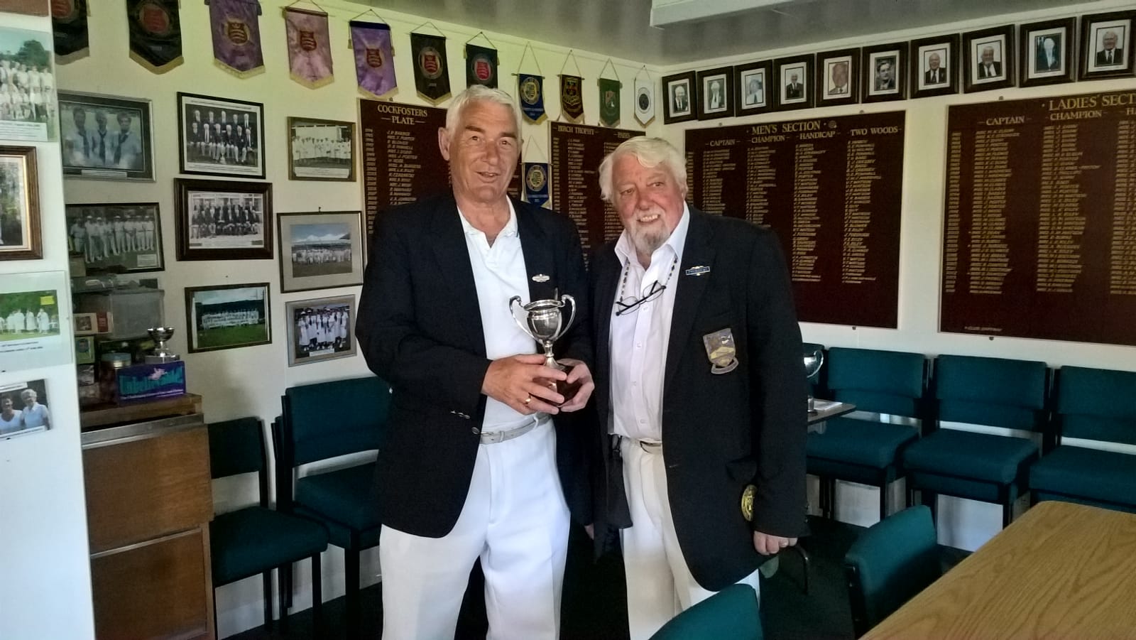 Mikkos Chrysostomou Bowling champion