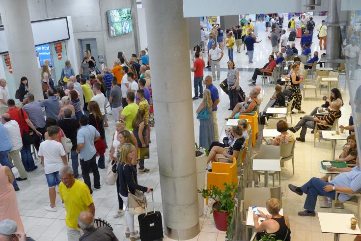 Cyprus Tourist arrivals hit record high in April