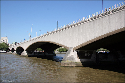 Appeal after man falls from Waterloo Bridge