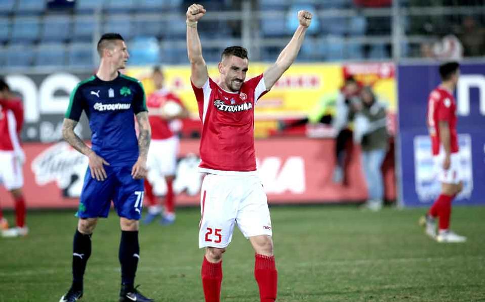 Xanthi keeps up the heat on Olympiakos