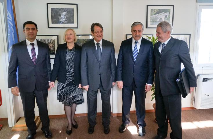 Cyprus President and Turkish Cypriot leader hold first meeting of new year