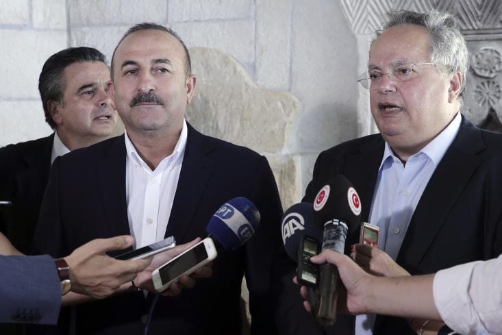 Greek and Turkish Foreign Ministers discuss Cyprus question
