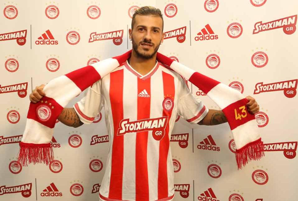 Figueiras joins Olympiakos from Sevilla