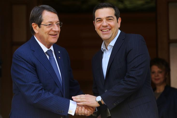 Cypriot President holds lengthy telephone conversation with Greek Premier ahead of Tsipras’ meeting with Erdogan