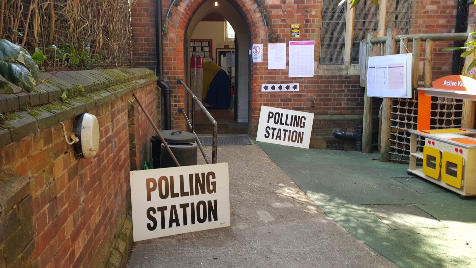 Election day: Barnet voters turned away at polling stations now urged to go back