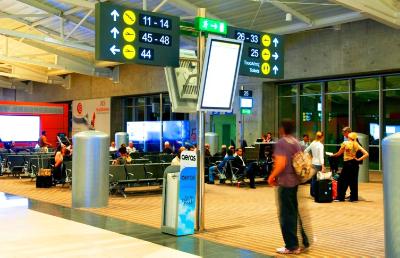 Αεροδρόμιο Λάρνακας, εσωτερικός χώρος