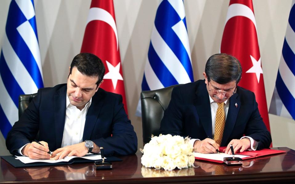 Greece and Turkey build on plan for return of refugees