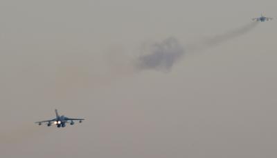 epa05088223 Two German Air Force (Luftwaffe) 'Tornado' reconnaissance jets take off for the NATO air bace in Incirlik, Turkey, as part of their mission against the militant group of the so-called 'Islamic State' (IS), at the airbase in Jagel, Germany, 05 January 2016. The two aircraft are part of a total of four 'Tornado' reconnaissance jets which Germany is to deploy to help fight IS militia in Syria. Two other 'Tornado' jets started from the Buechel, Germany, air base the same day.  EPA/CARSTEN REHDER