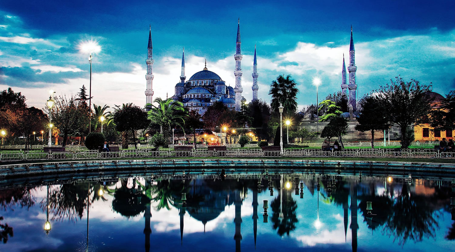 Turkey’s Tourist Industry Collapses as 1,300 Hotels Go on sale