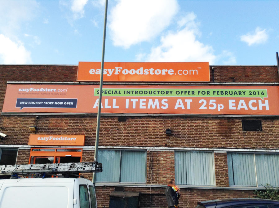 Sir Stelios takes on the supermarkets with food for 25p