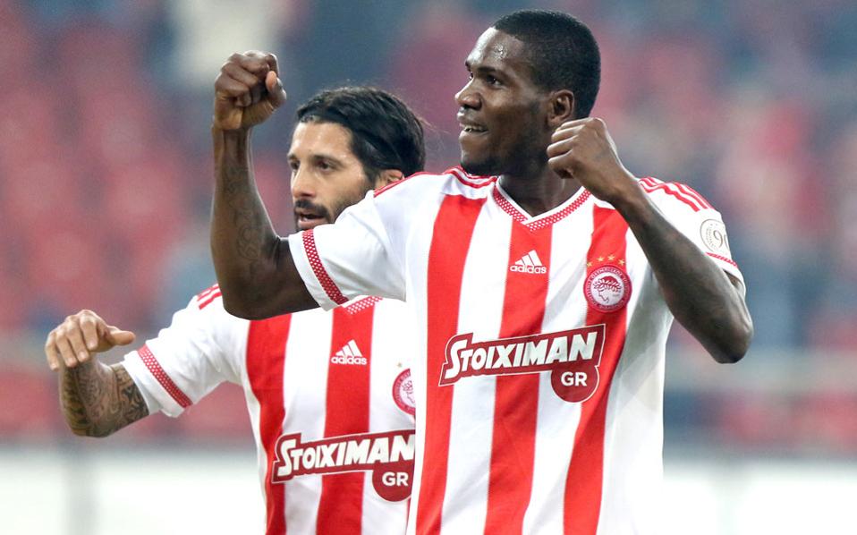 Olympiakos break record in Greece
