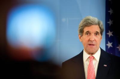 epa03601395 US Secreatary of State John Kerry speaks during a news conference in Berlin, Germany, 26 February 2013. Kerry launches the second day of his 11-day 9-nation tour through Europe and the Middle East in Berlin with a round of talks that are likely to focus on the conflict in Syria and Iran's nuclear programme.  EPA/MAURIZIO GAMBARINI