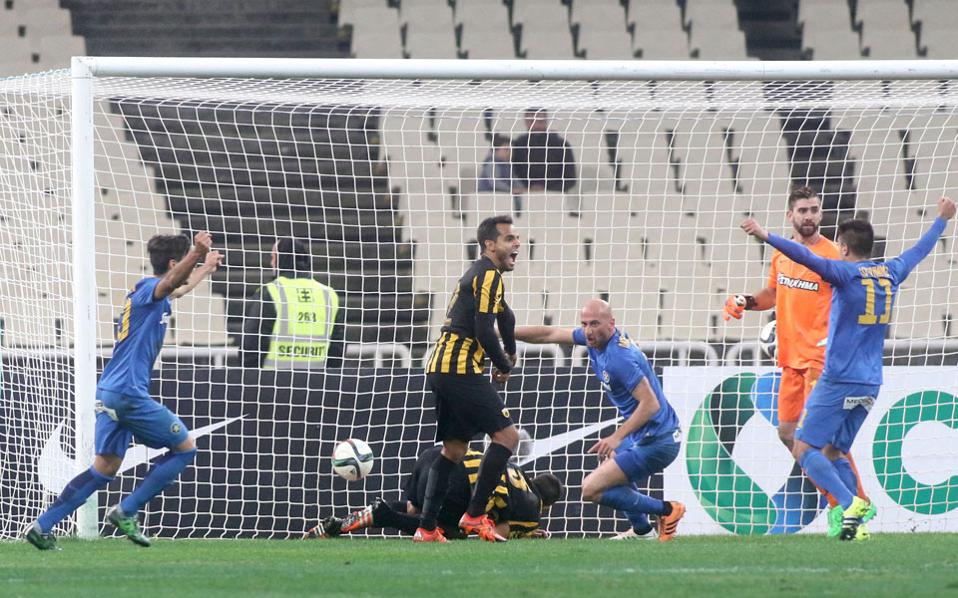 AEK, PAOK suffer home upsets as Reds and Greens march on