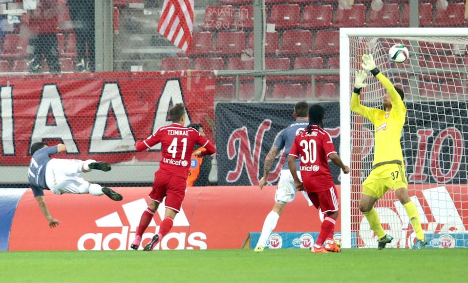 Platanias became the first Greek team to avoid defeat from Olympiakos this season