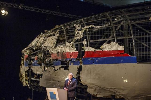Malaysian Airways Flight MH17 shot down by Russian-built Buk missile, Dutch report says