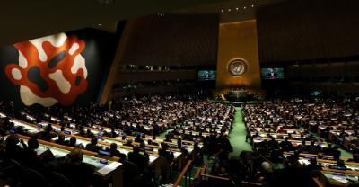 epa04415066 US President Barack Obama speaks during the general debate of the 69th session of the United Nations General Assembly at the United Nations headquarters in New York, New York, USA, 24 September 2014.  EPA/JUSTIN LANE