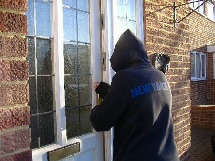 Metropolitan Police: Operation Bumblebee: Tackling burglary