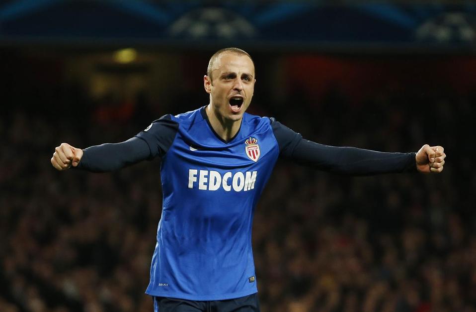 PAOK signs Bulgarian star Berbatov