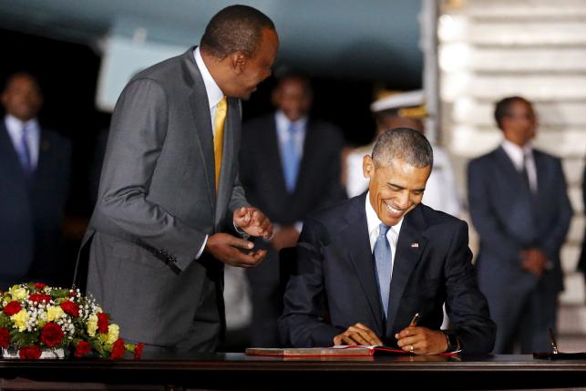 Obama arrives in Kenya for first presidential trip to father’s homeland
