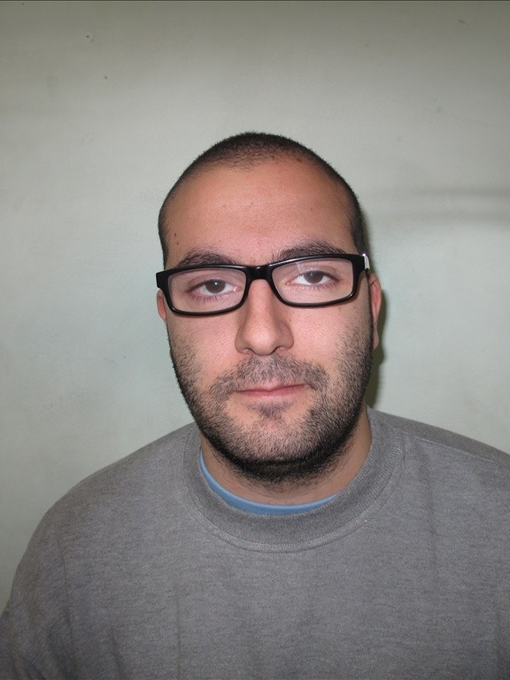 Fraudster from Barnet who posed as a doctor and a barrister jailed for conning women he met online