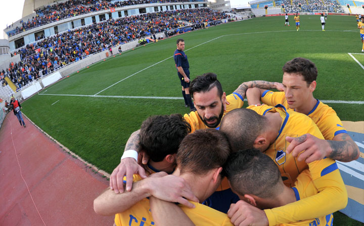 APOEL go top in Cyprus