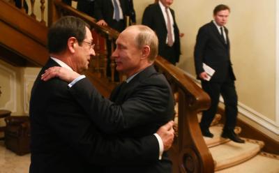 Anastasiades requests Putin’s contribution to efforts for a Cyprus settlement