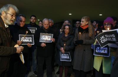 Union of Cyprus Journalists organises rally to protest Paris attacks
