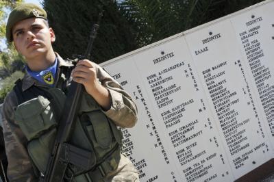 Cyprus marks Remembrance Day