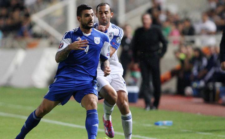 Apollon defeat Omonia to close gap on APOEL