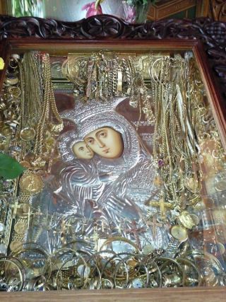 Two arrested over theft from the Panagia Greek Orthodox Church