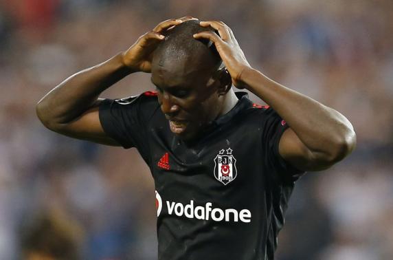 Ba strikes bar from kickoff, Besiktas hold Arsenal to draw