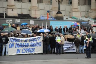 Bi-partisan support for Cyprus reunification