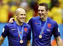 Brazil undone by poor defending, Dutch take third