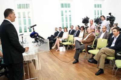 Cyprus the first EU country to emerge as LNG exporter, Minister says