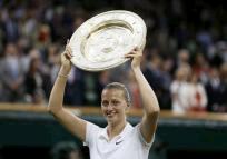 Kvitova beats Bouchard to win Wimbledon