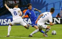 Balotelli header gives Italy 2-1 win over England