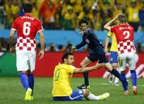 FIFA referee chief defends contentious penalty in World Cup opener