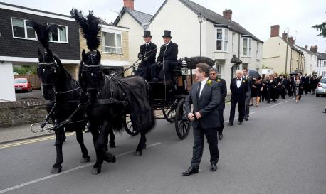The popular George Savva laid to rest